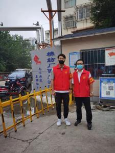 市文旅集團(tuán)一線戰(zhàn)“疫”之：“帥飛了”組合秒變“救火勇士”，“暖心”大白全心全意為居民服務(wù)