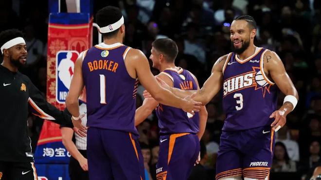 三巨頭走了倆，聯(lián)盟笑柄卻起飛了