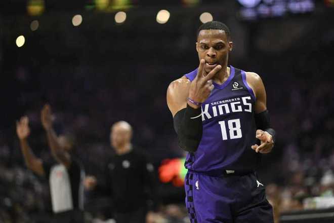 威少時(shí)隔7年26+6+6三分！國(guó)王滅奇才首次4連勝 小薩時(shí)隔27場(chǎng)復(fù)出