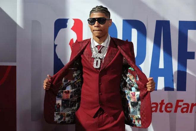 敢揍多爾特，此子必成大器？