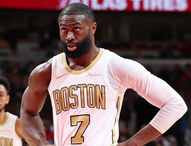 赫爾特0.2秒三分準絕殺！公牛8人上雙險勝綠軍 布朗33+8+5