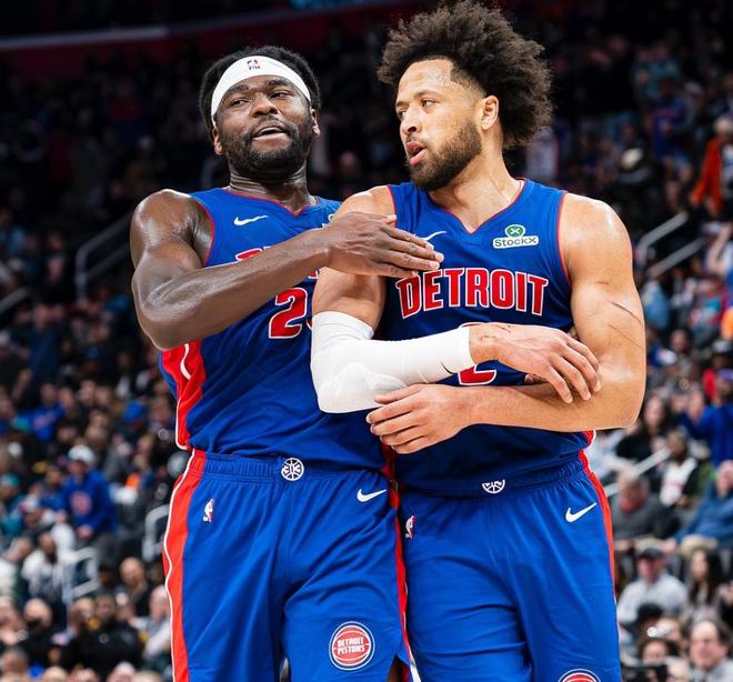 坎寧安29+5+11+3杜倫8中7，活塞主場(chǎng)23分大勝，威少難阻國(guó)王5連敗