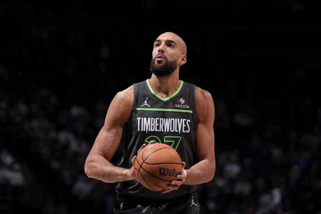 庫里華子缺席！森林狼大勝勇士終結(jié)5連敗升前六 戈貝爾15+17