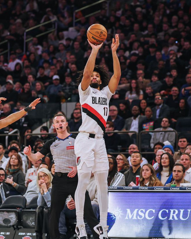 楊瀚森無(wú)得分開(kāi)拓者不敵尼克斯4連敗，布倫森26分唐斯14分20板