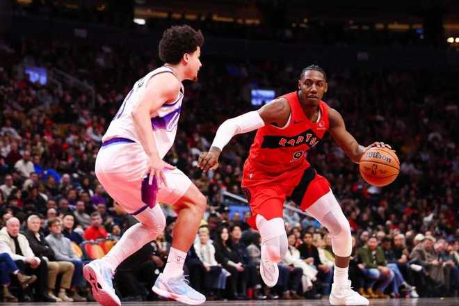 第30勝！猛龍險(xiǎn)勝送爵士6連敗 巴恩斯14+9+4+4帽馬卡27+11