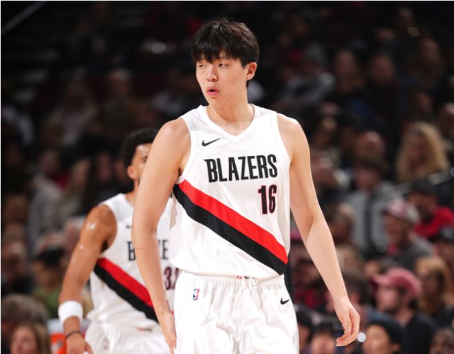 楊瀚森2+1+1補(bǔ)扣！開(kāi)拓者慘敗遭森林狼雙殺 蘭德?tīng)柨褶Z41+7